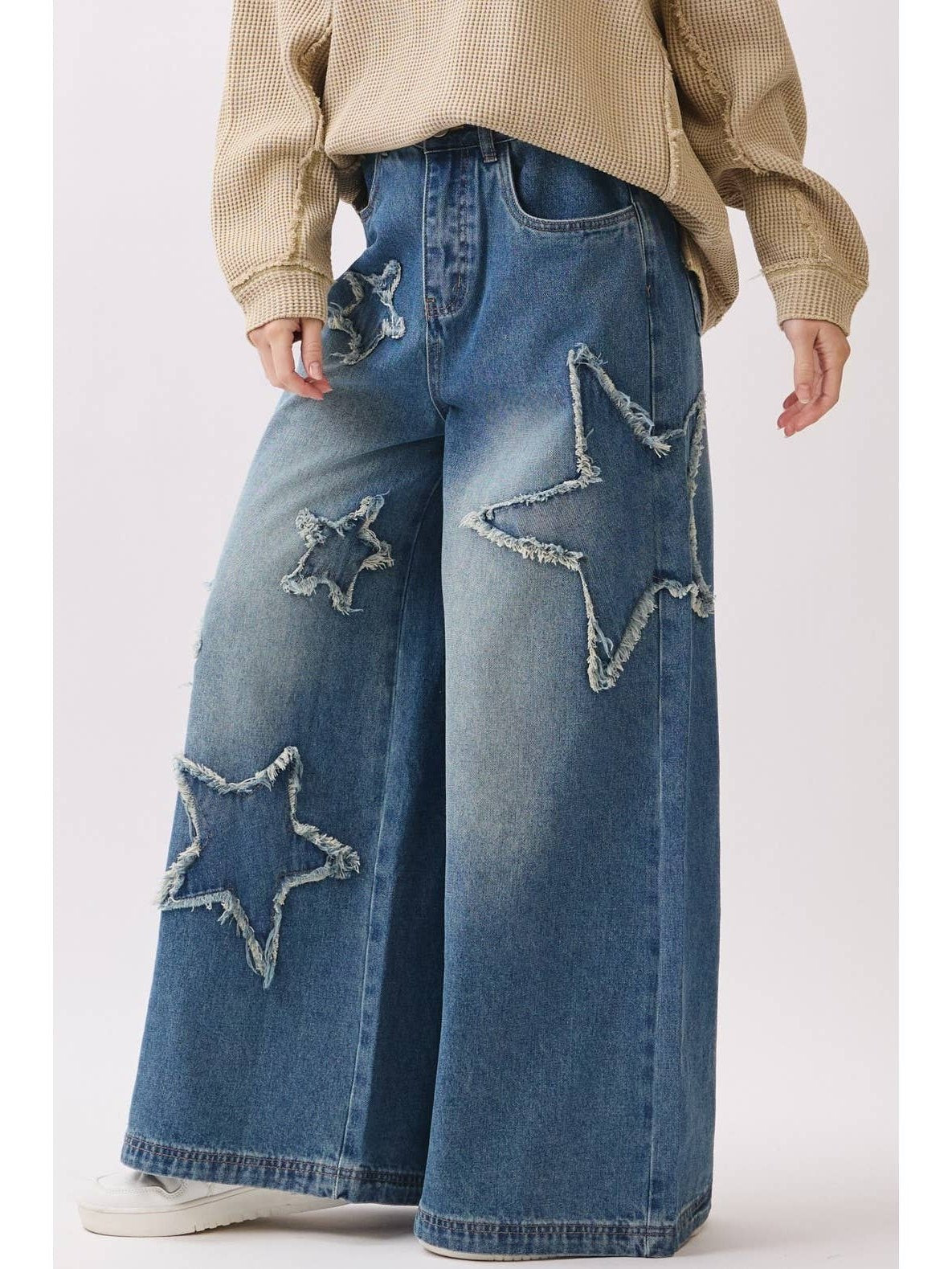 Star Patch Wide Leg Denim Jeans