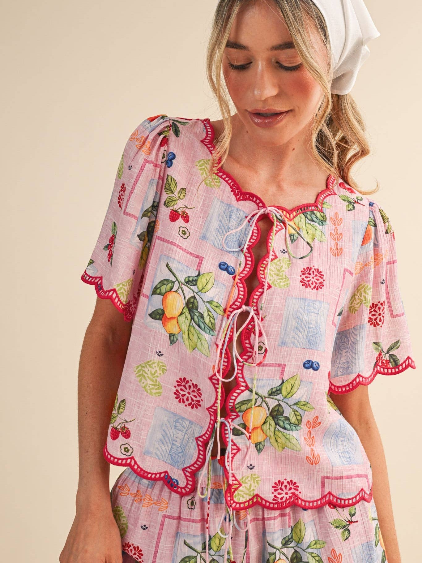 FRUIT PRINT EMBROIDERED SCALLOP TOP AND SHORTS SET