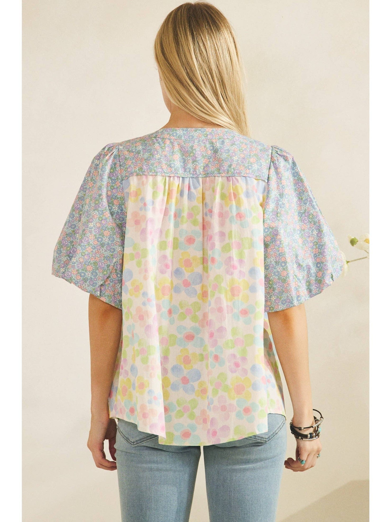 PASTEL BLOOM BUTTON BLOUSE