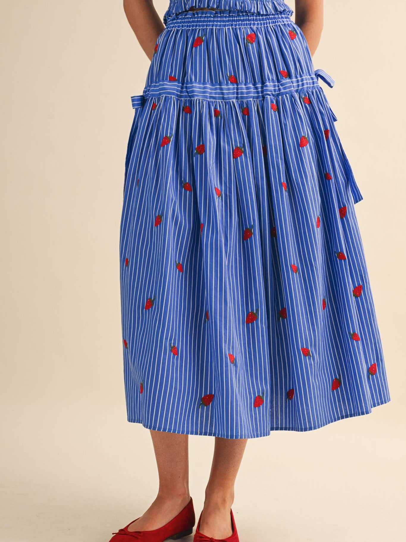 STRAWBERRY EMBROIDERY SMOCK TOP AND MIDI SKIRT SET