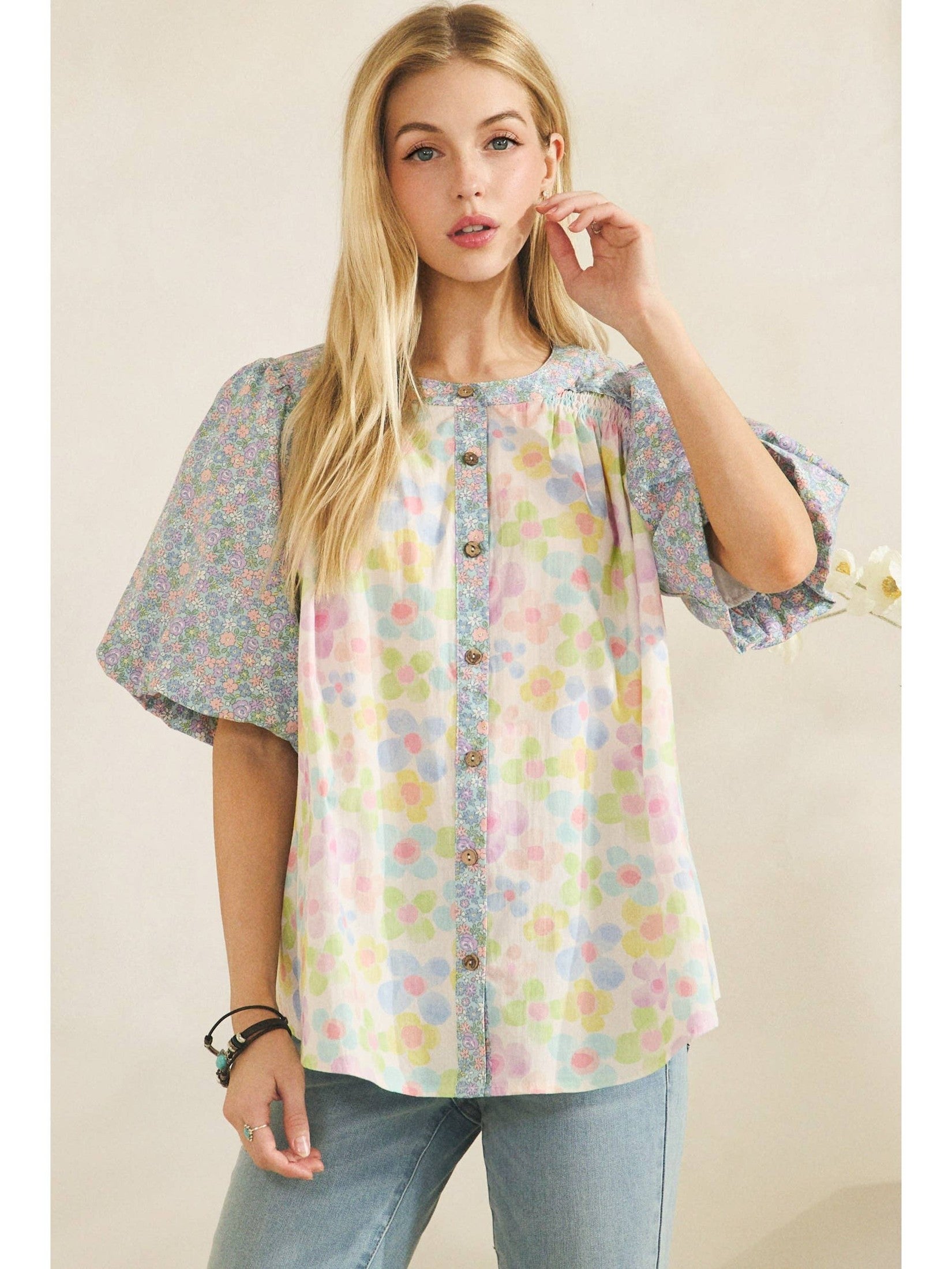 PASTEL BLOOM BUTTON BLOUSE