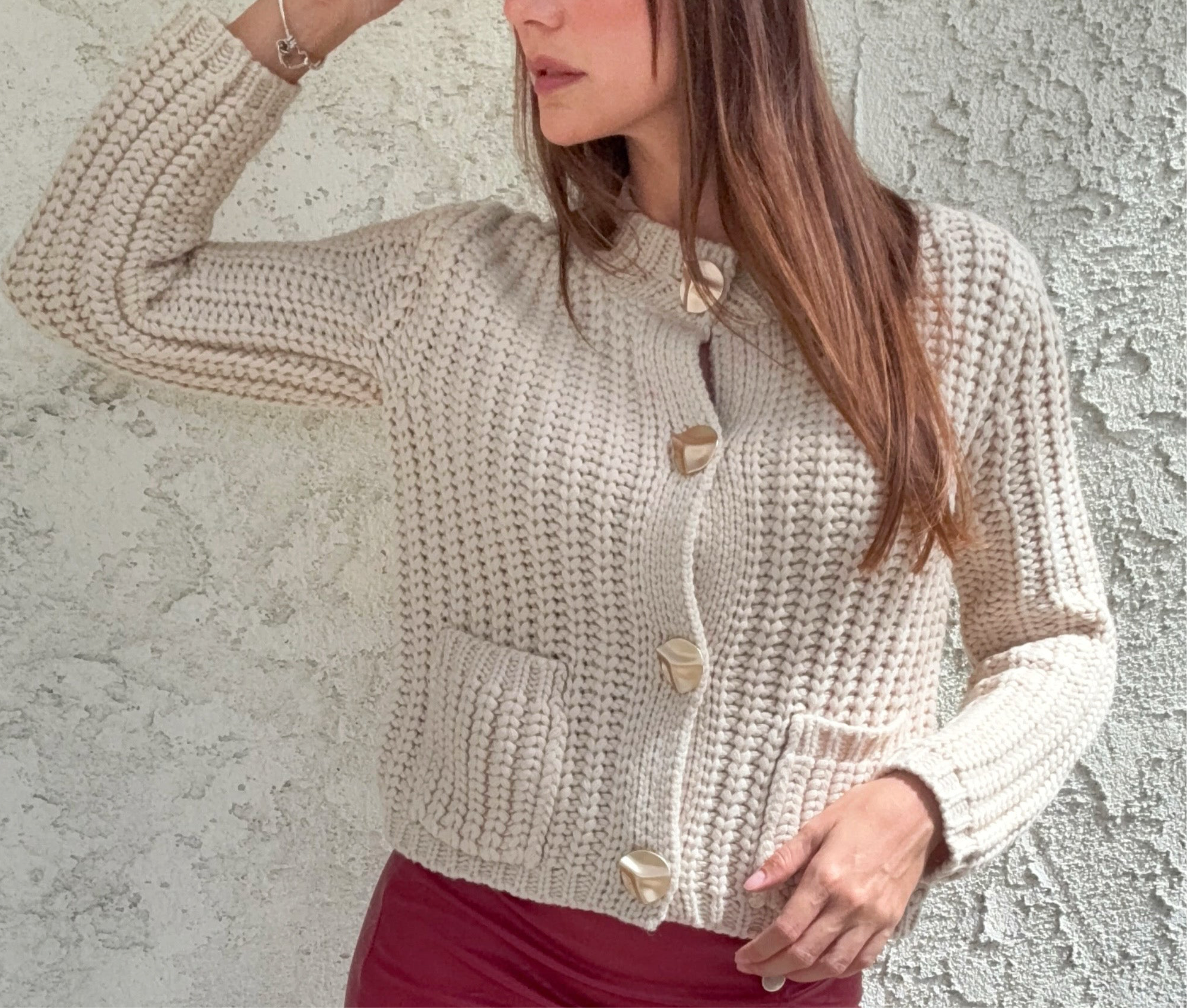 Oversized knite cream sweater