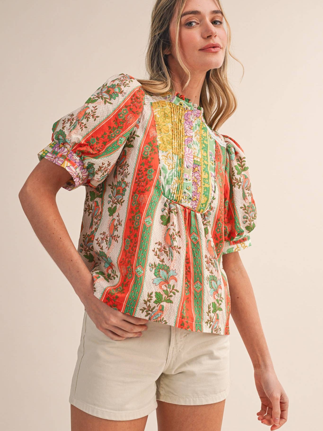 BORDER PRINT PIN TUCK BIB TOP