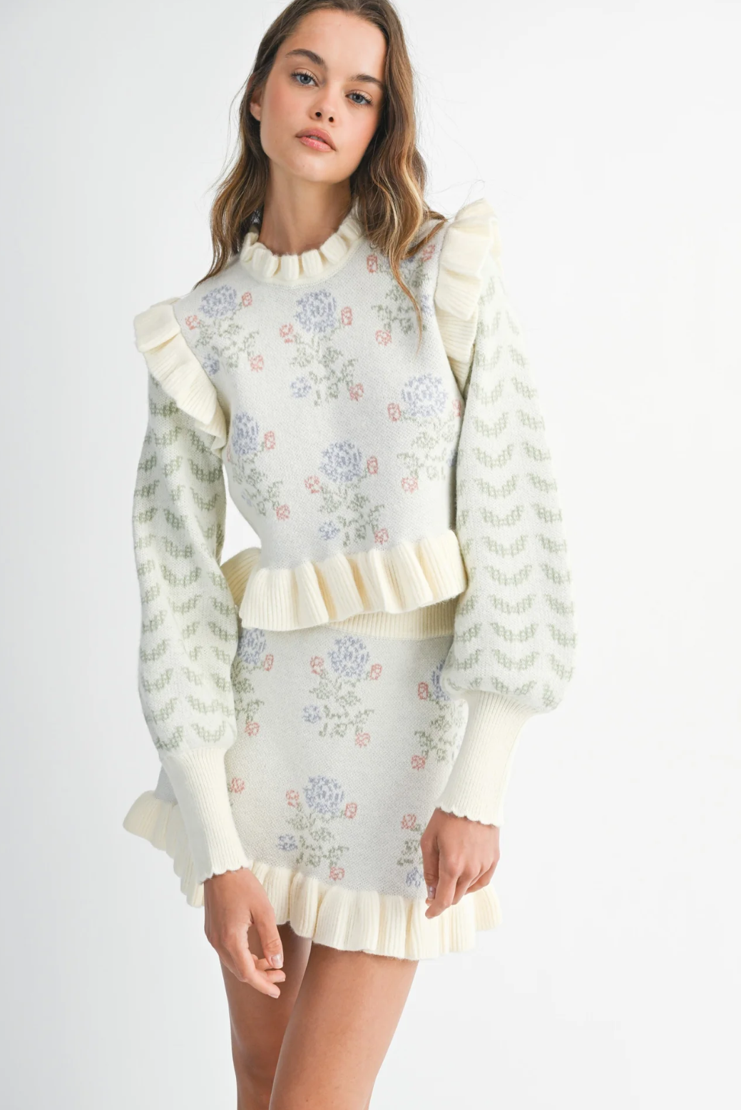 Floral ruffle knit set