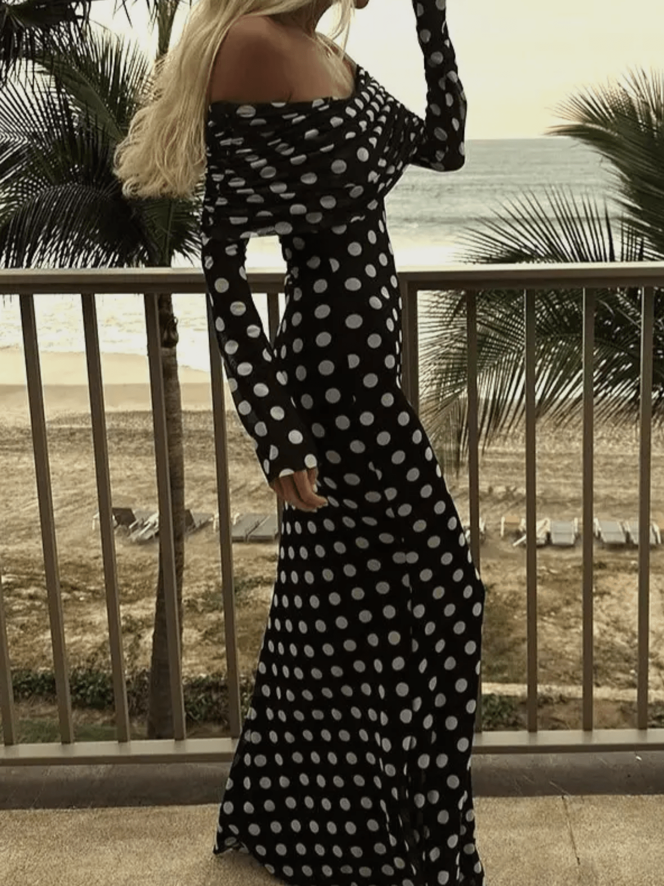 Polka dots long dress