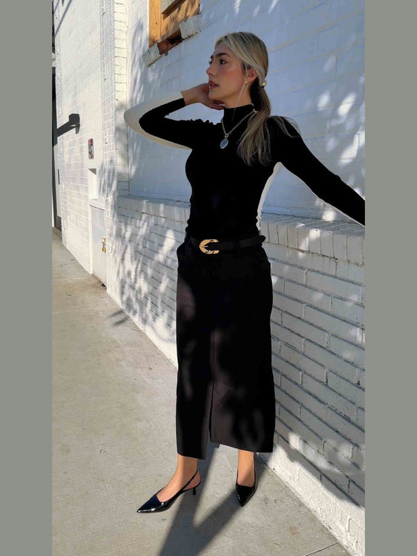 Basical Minimalistic Sweater