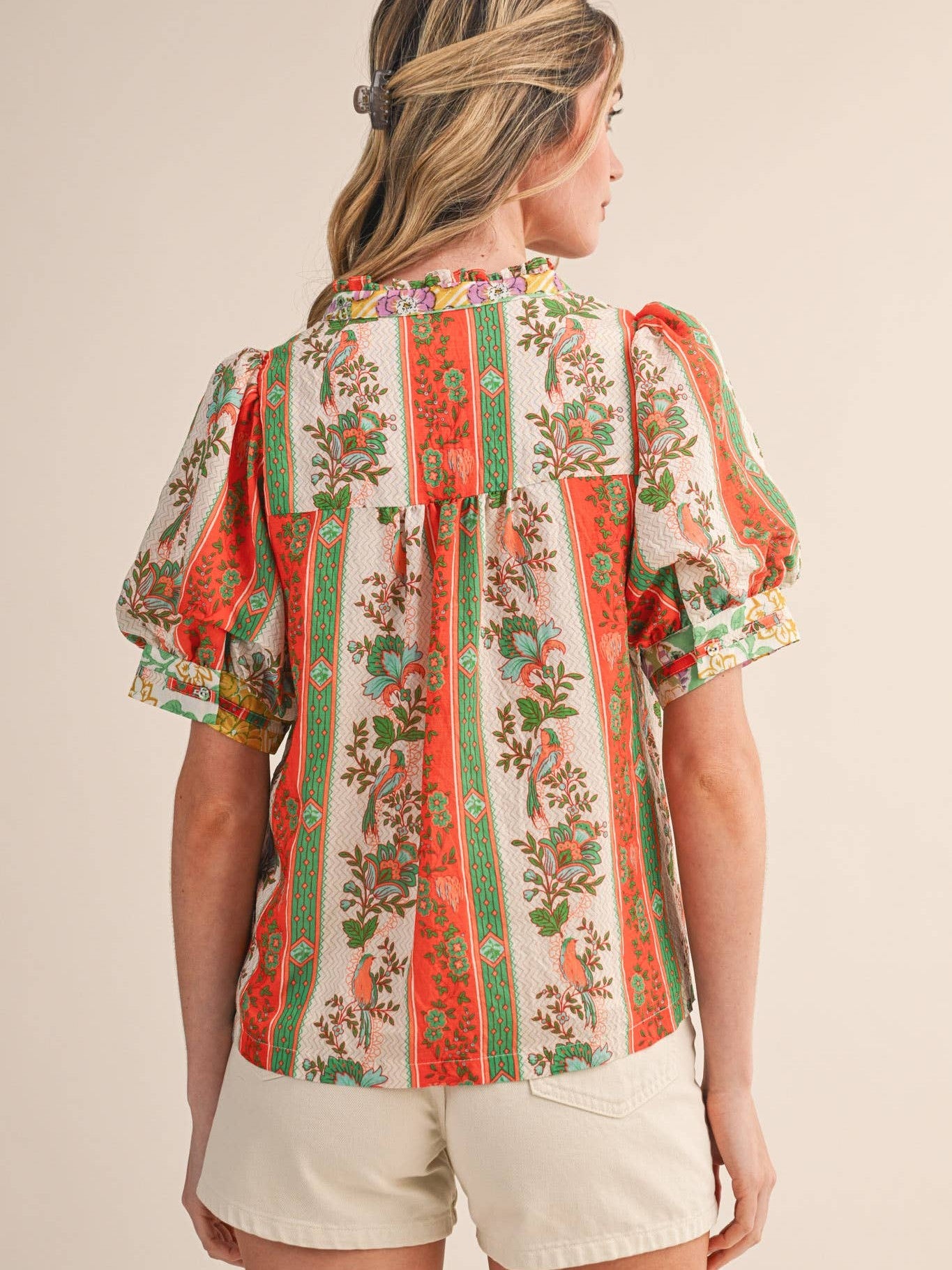 BORDER PRINT PIN TUCK BIB TOP