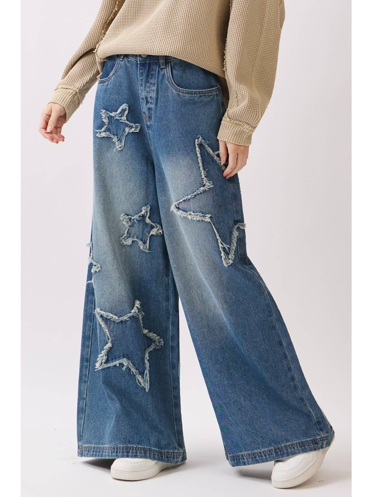 Star Patch Wide Leg Denim Jeans