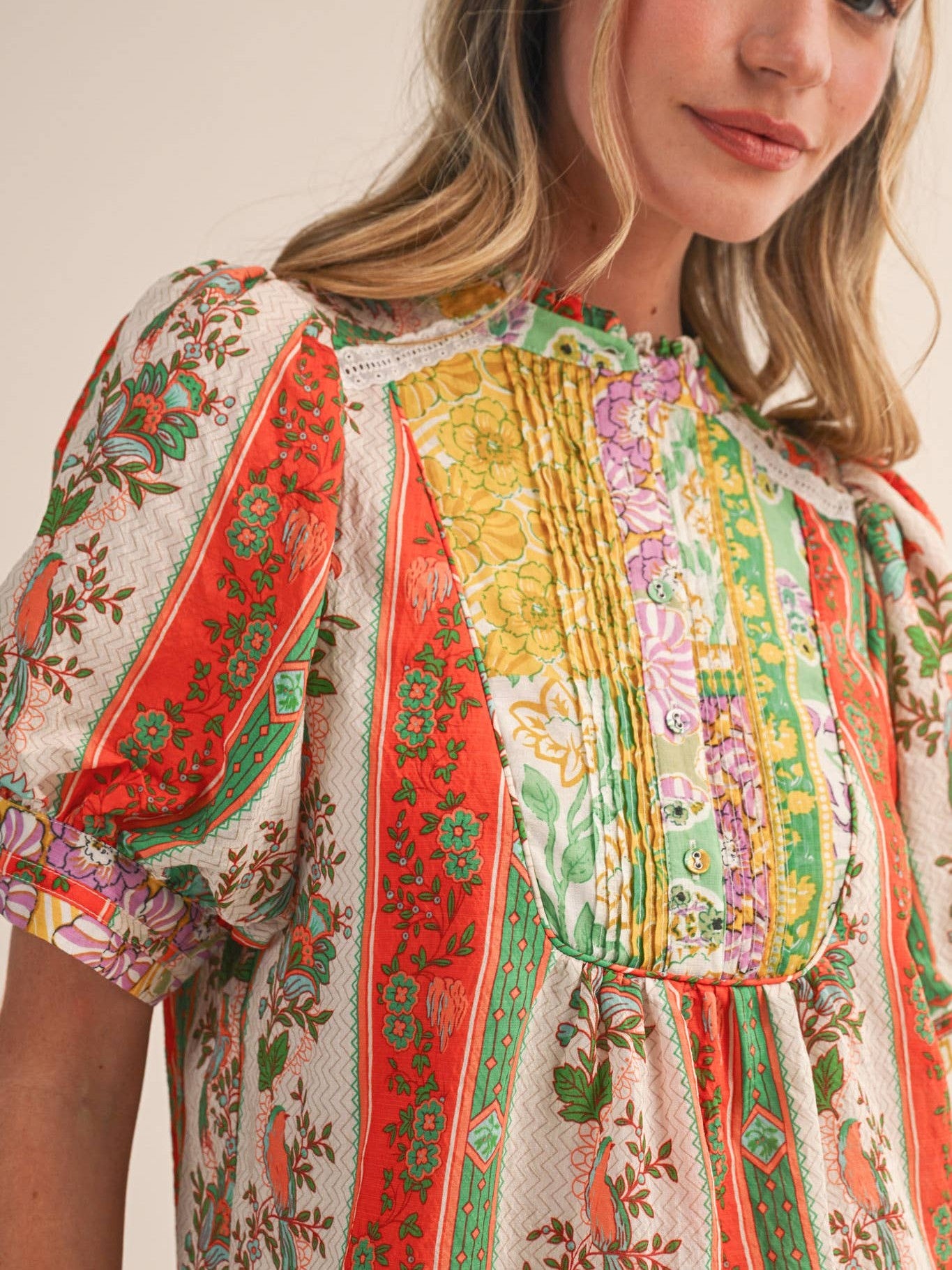 BORDER PRINT PIN TUCK BIB TOP