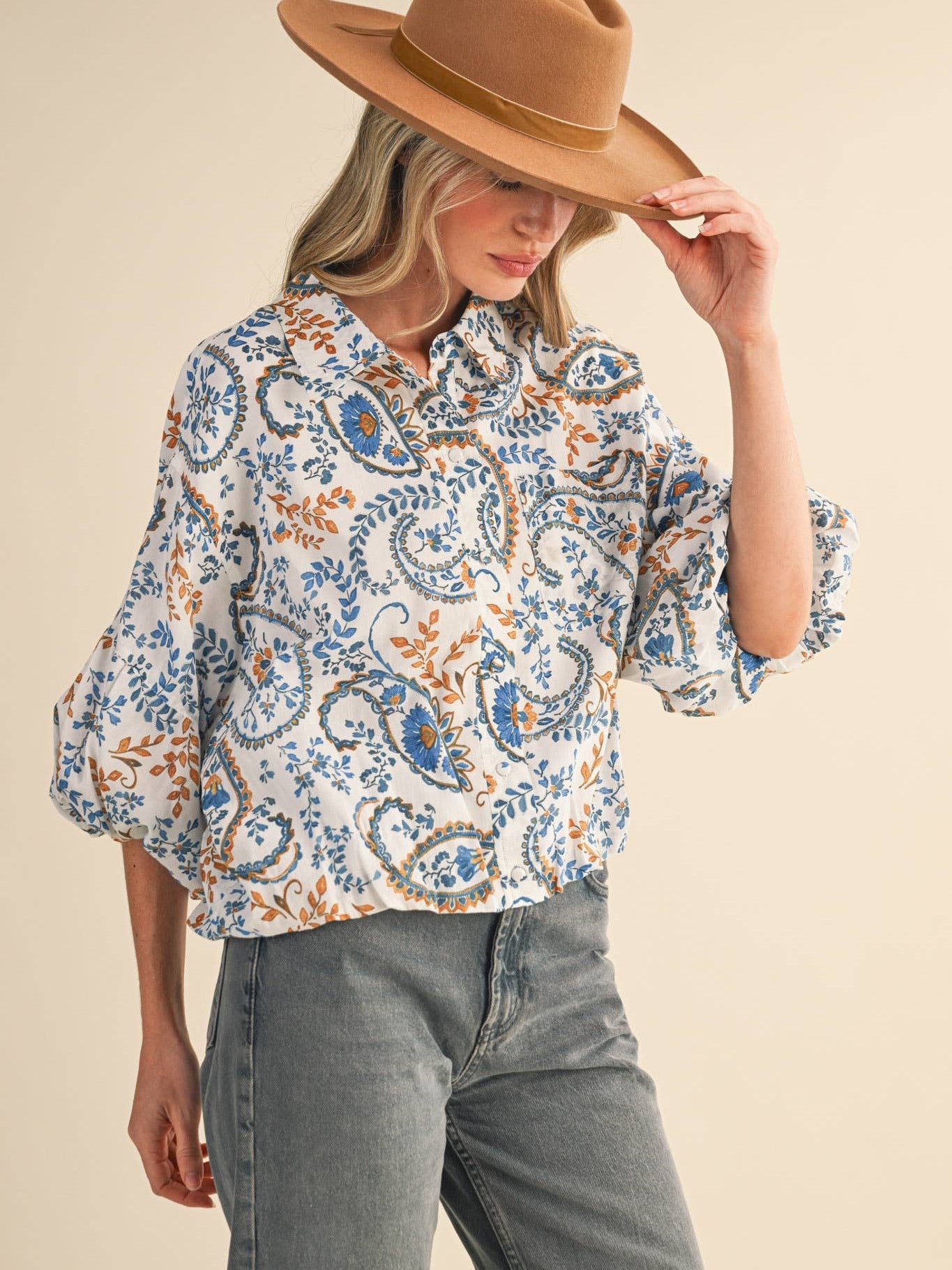 EXCLUSIVE PAISLEY PRINT BUTTON DOWN BUBBLE TOP